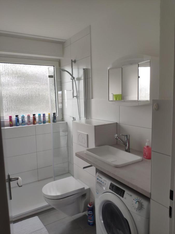 Gemuetliche Wohnung "Charly" Zum Wohlfuehlen Zu Allem Gut Angebunden Paderborn Exterior foto